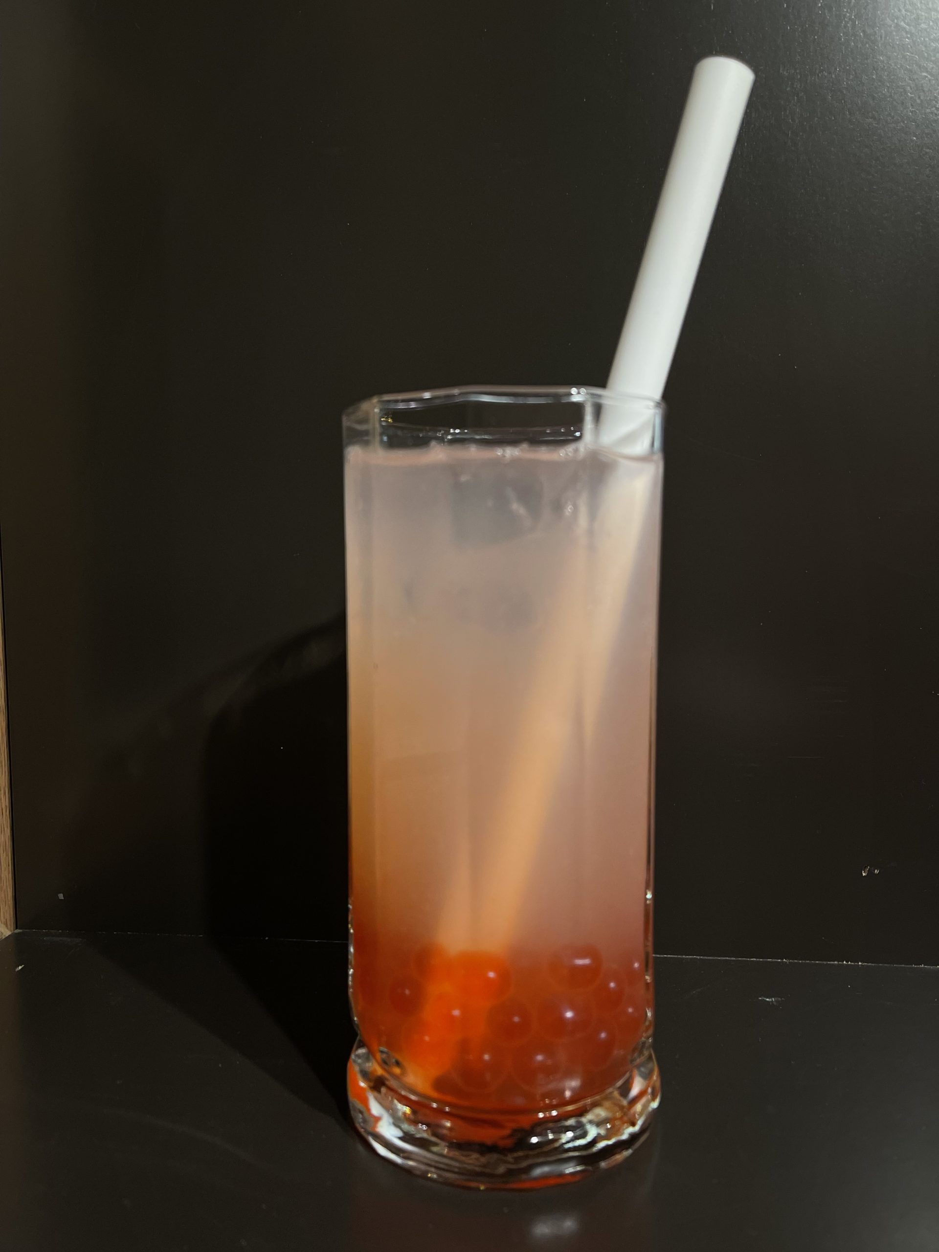 drink-with-bursting-bubbles